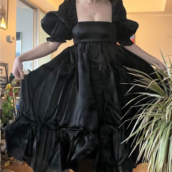 Selkie Real Silk Caviar French Puff Gown - Picture 3 of 4